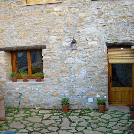 El Castellet Hébergement de vacances La Jana